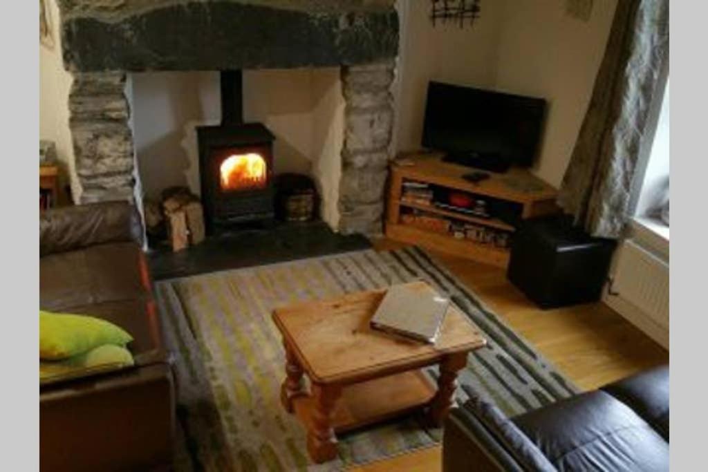 Moelwyn Cottage Blaenau Ffestiniog Extérieur photo